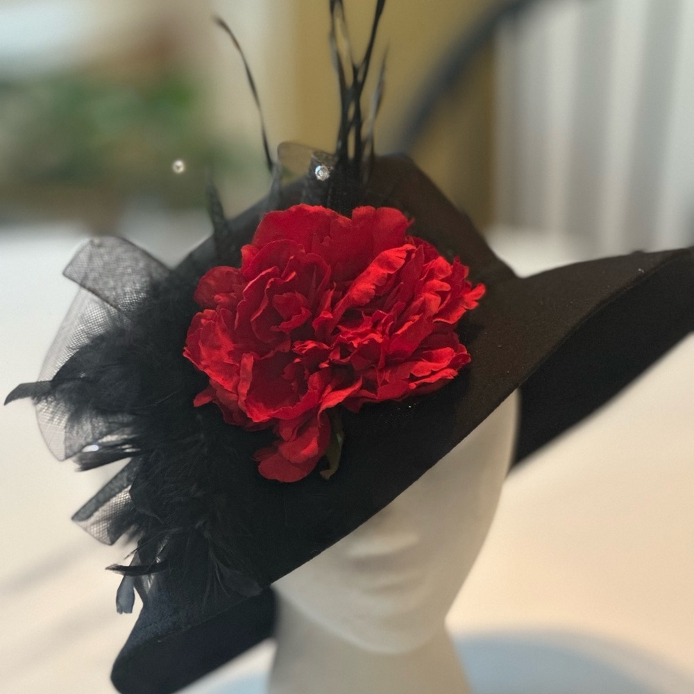 Derby Hat - Picture 2 of 7